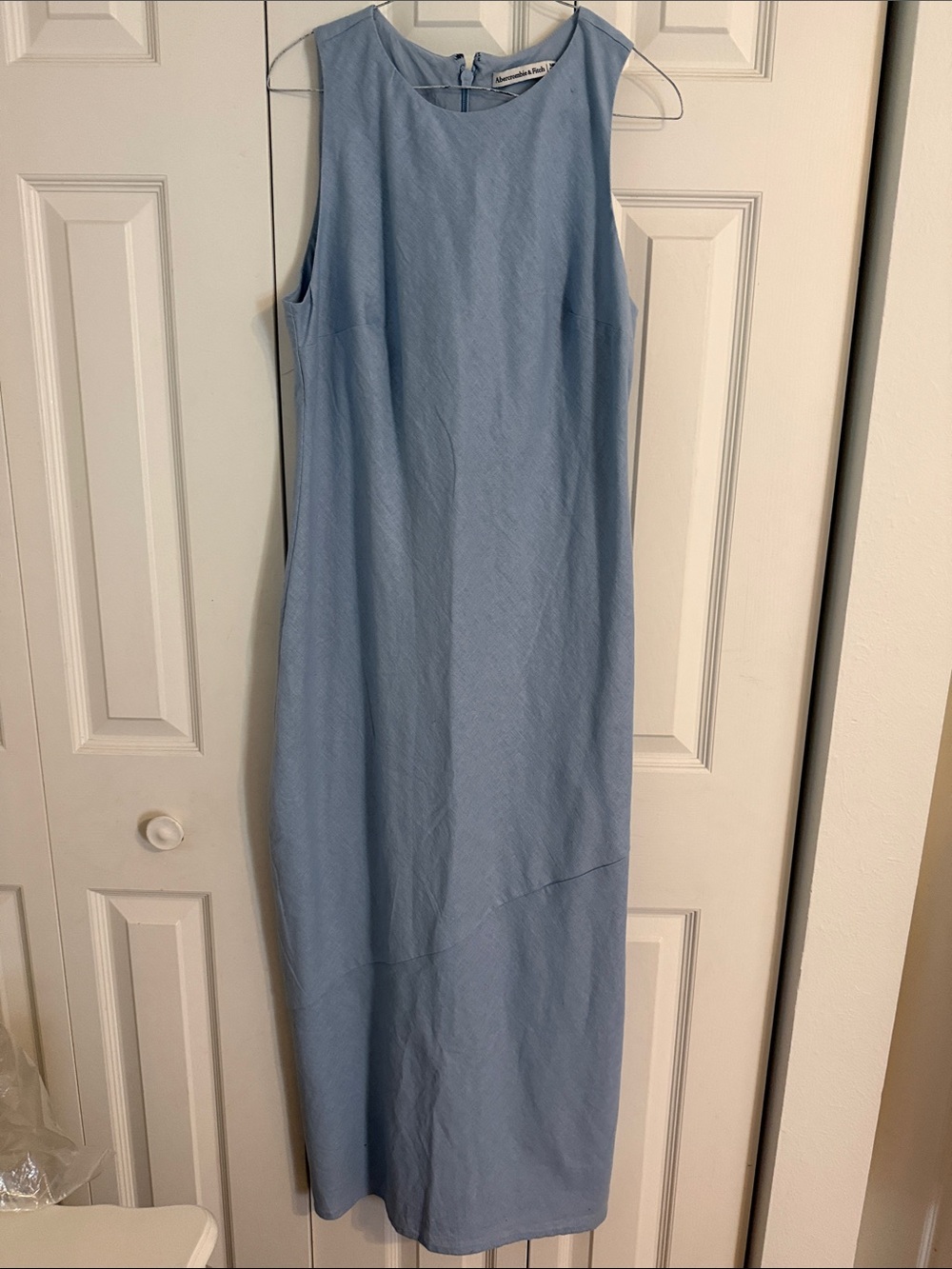 Abercrombie & Fitch Sky Blue Sleeveless Maxi Dress. NWT